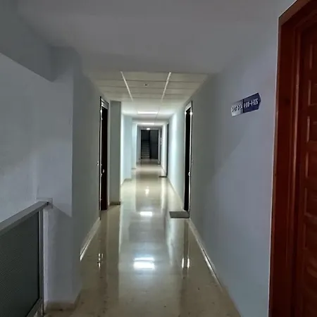 Julia Urban Διαμέρισμα Τορρεμολίνος